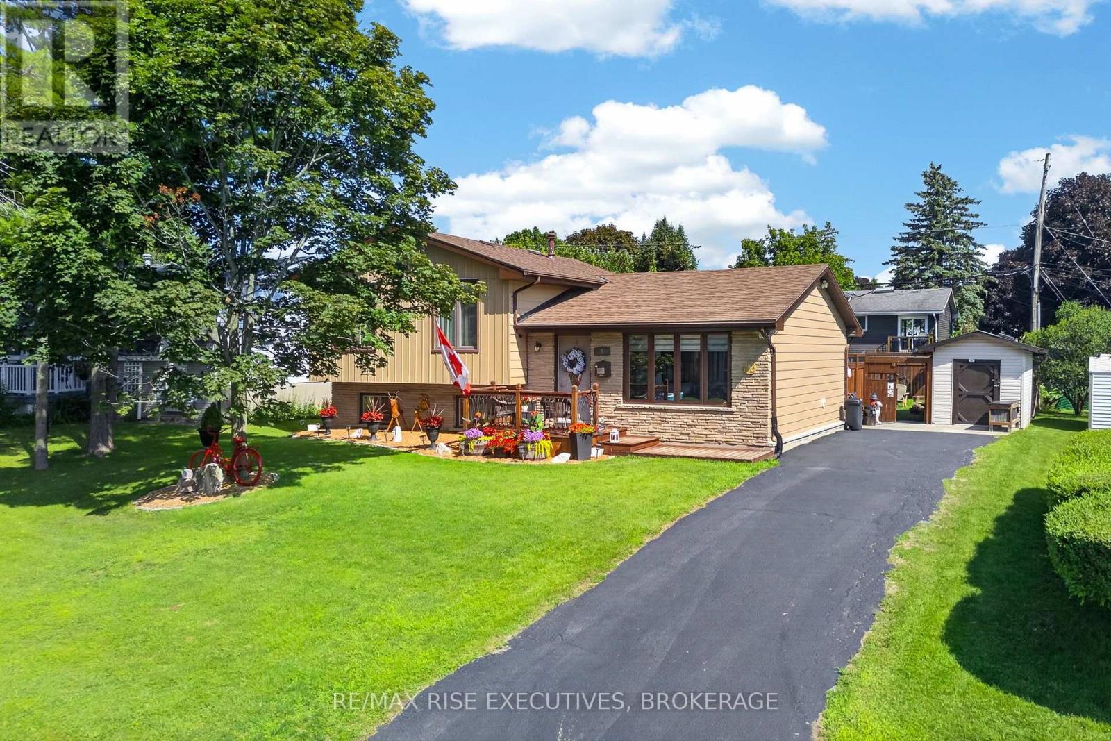 7 CORNELL AVENUE, Loyalist (Amherstview)