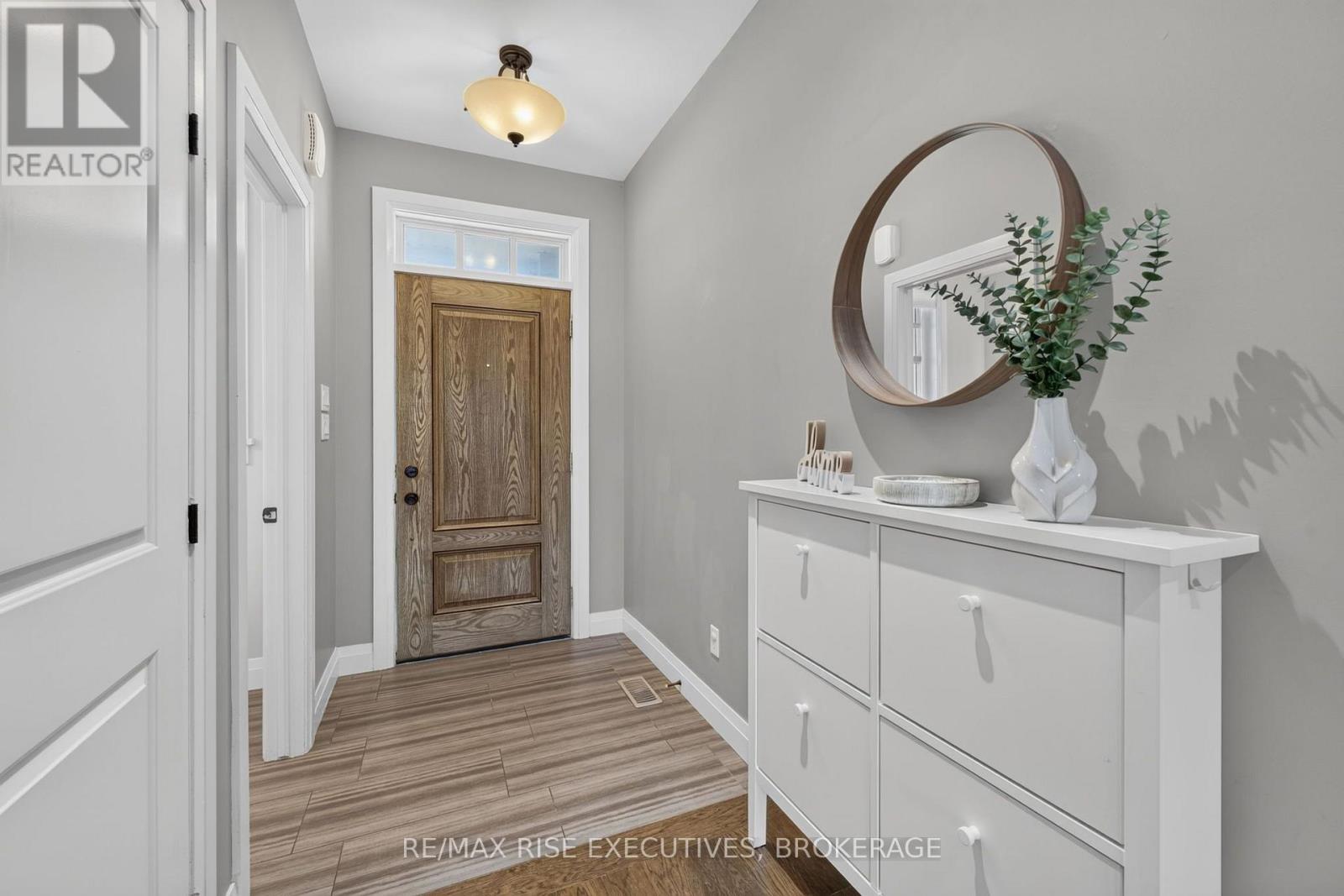1454 Evergreen Drive, Kingston, Ontario  K7P 0N1 - Photo 3 - X13550146