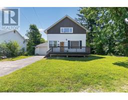 370 CARMODY STREET, Pembroke, Ontario