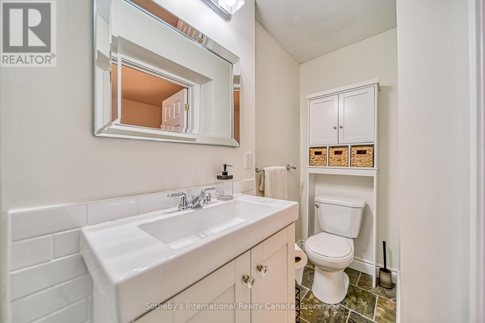 Main - 35 Bellhaven Road, Toronto, Ontario  M4L 3J4 - Photo 16 - E13550110