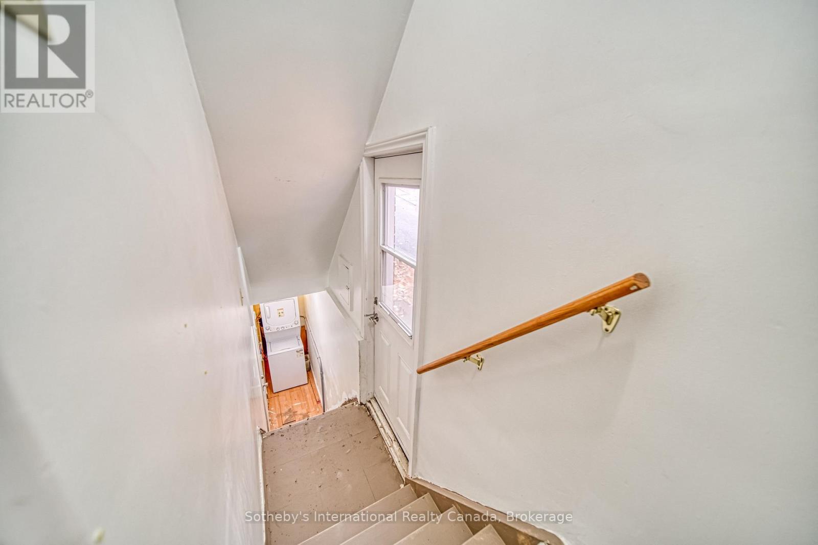 Main - 35 Bellhaven Road, Toronto, Ontario  M4L 3J4 - Photo 21 - E13550110