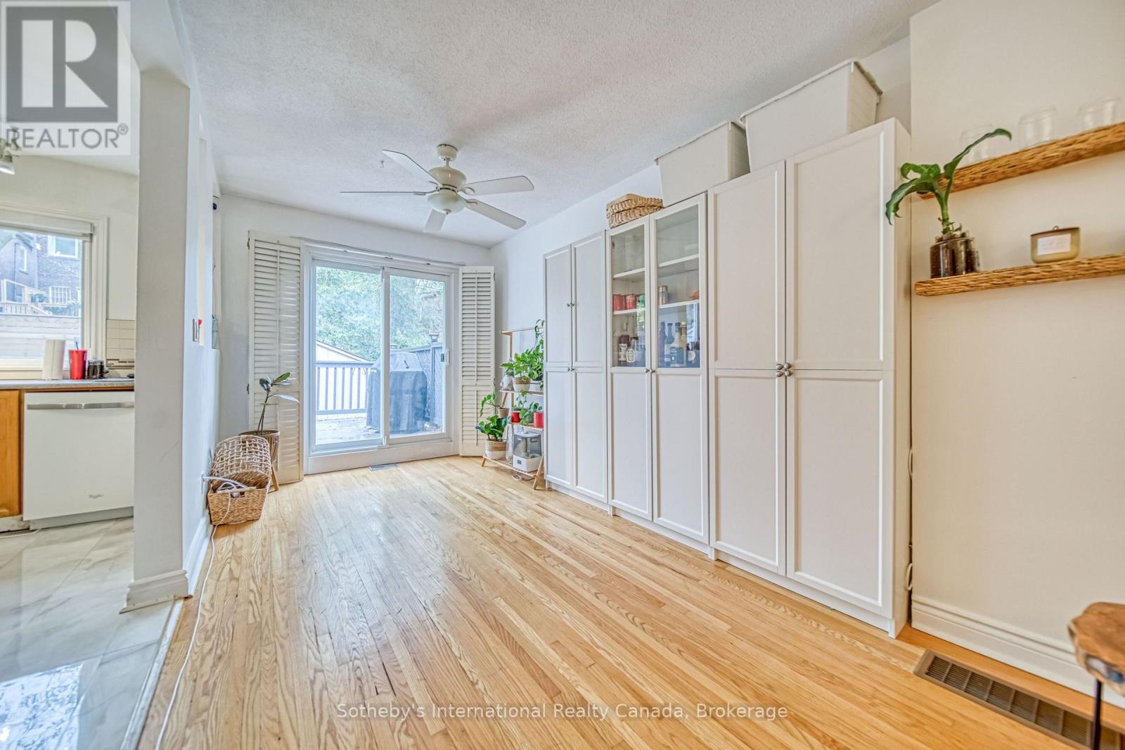 Main - 35 Bellhaven Road, Toronto, Ontario  M4L 3J4 - Photo 5 - E13550110