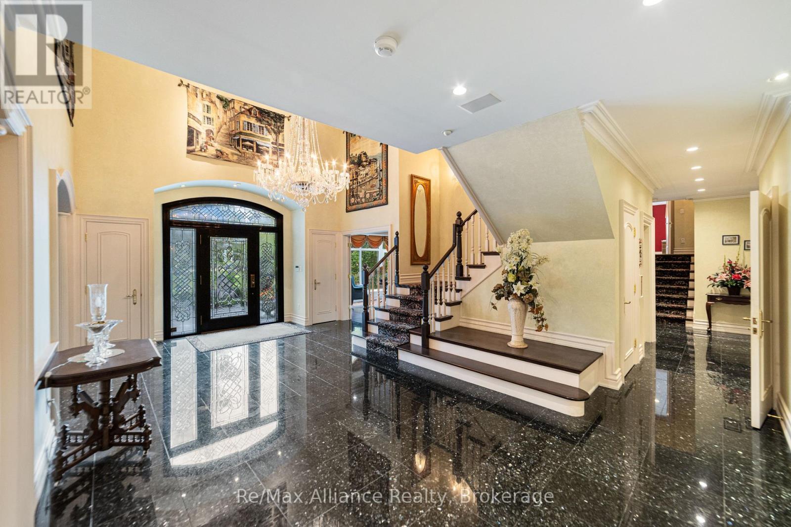 1024 Linbrook Road, Oakville, Ontario  L6J 2L1 - Photo 7 - W13549918