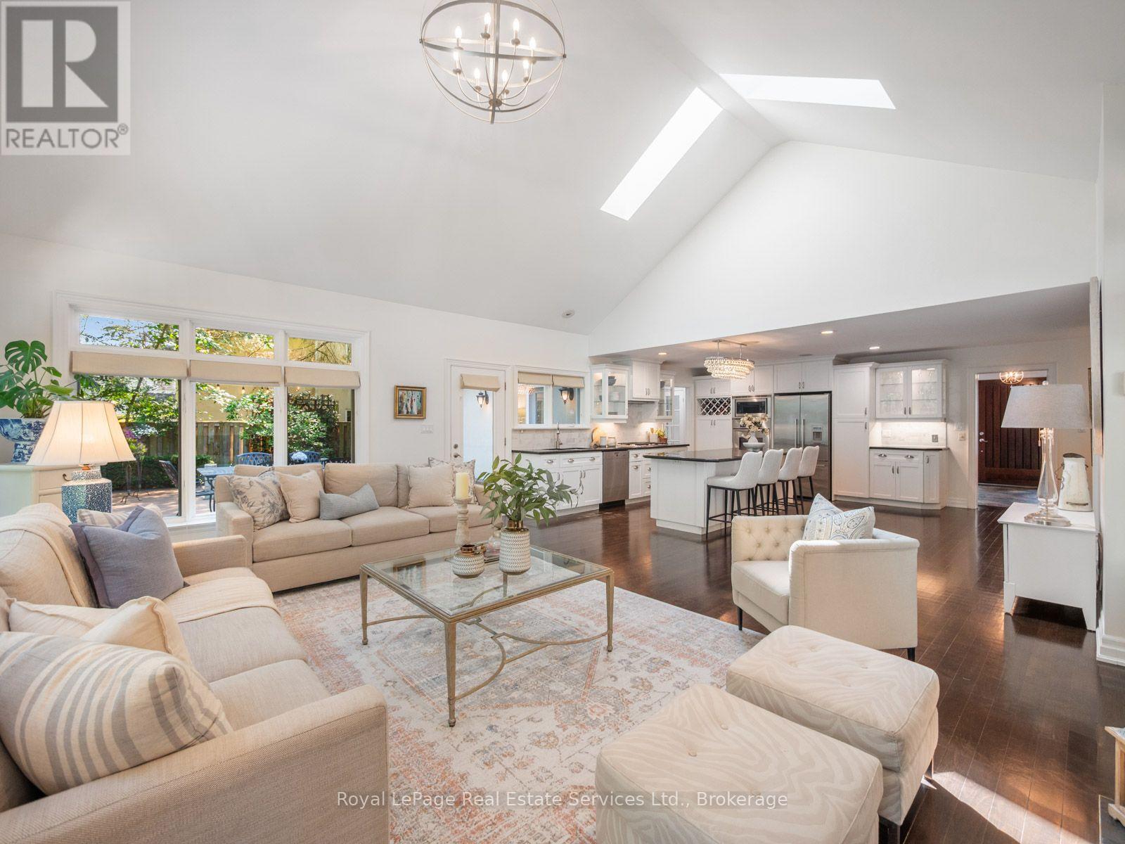 2160 Aintree Terrace, Oakville, Ontario  L6J 5V6 - Photo 12 - W13550008