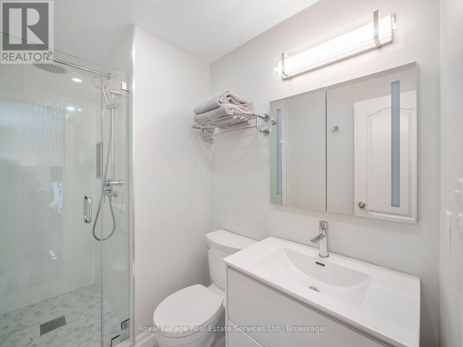 2160 Aintree Terrace, Oakville, Ontario  L6J 5V6 - Photo 24 - W13550008
