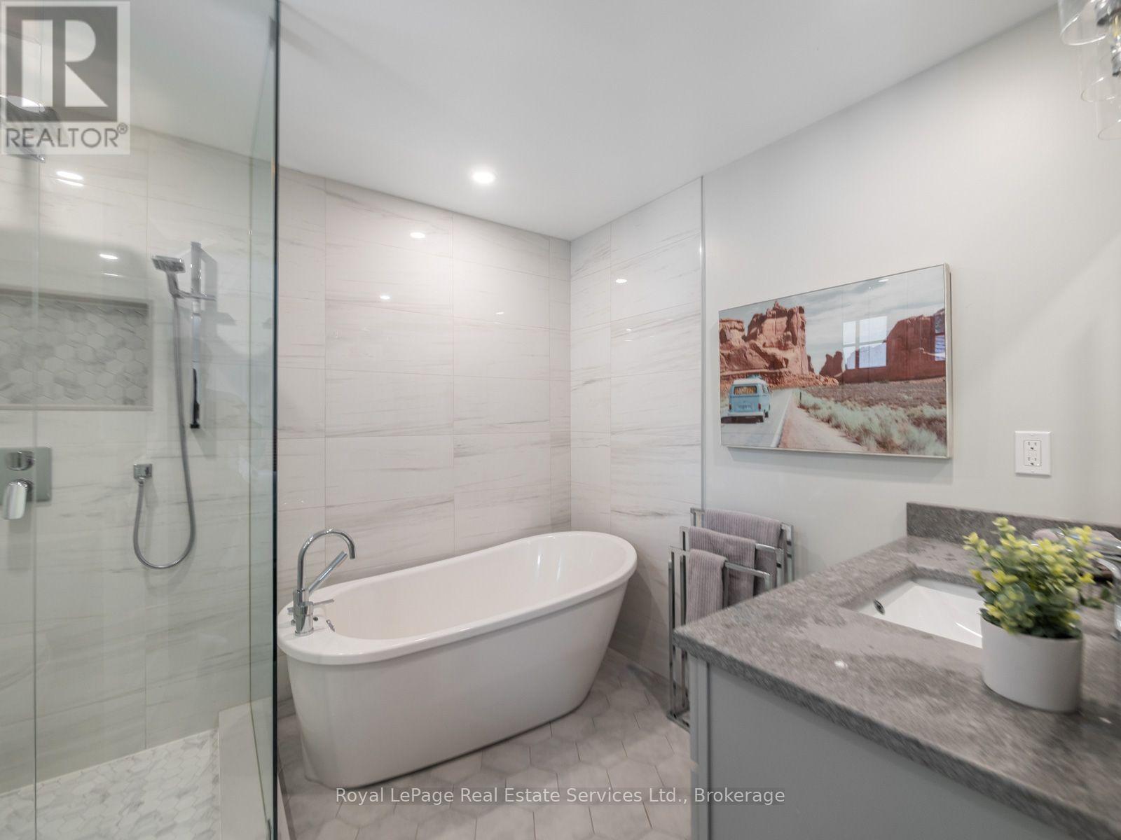 2160 Aintree Terrace, Oakville, Ontario  L6J 5V6 - Photo 30 - W13550008
