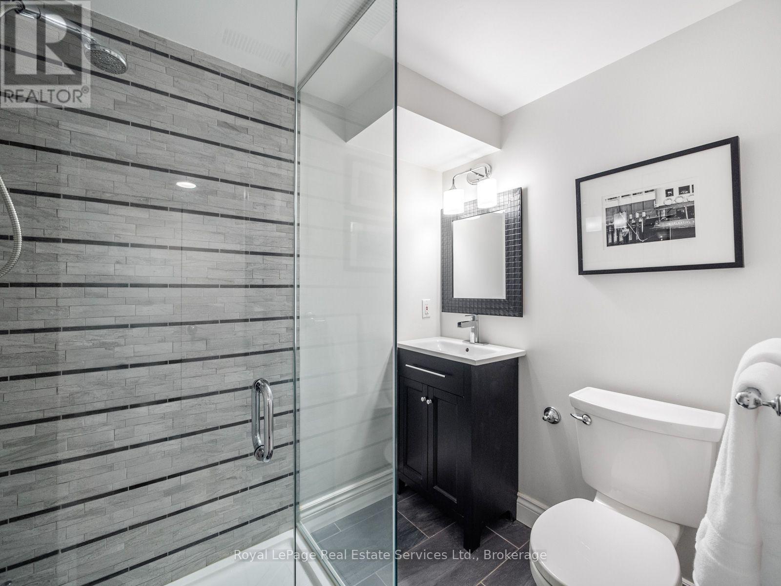 2160 Aintree Terrace, Oakville, Ontario  L6J 5V6 - Photo 36 - W13550008