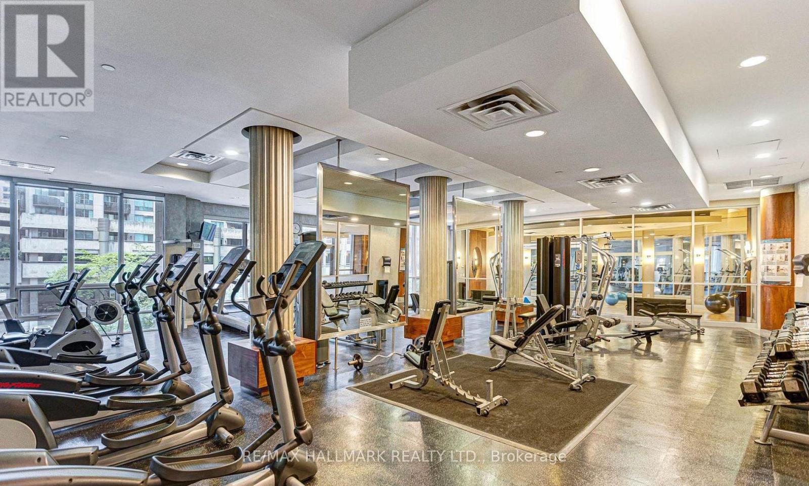 2109 - 763 Bay Street, Toronto, Ontario  M5G 2R3 - Photo 10 - C13548410