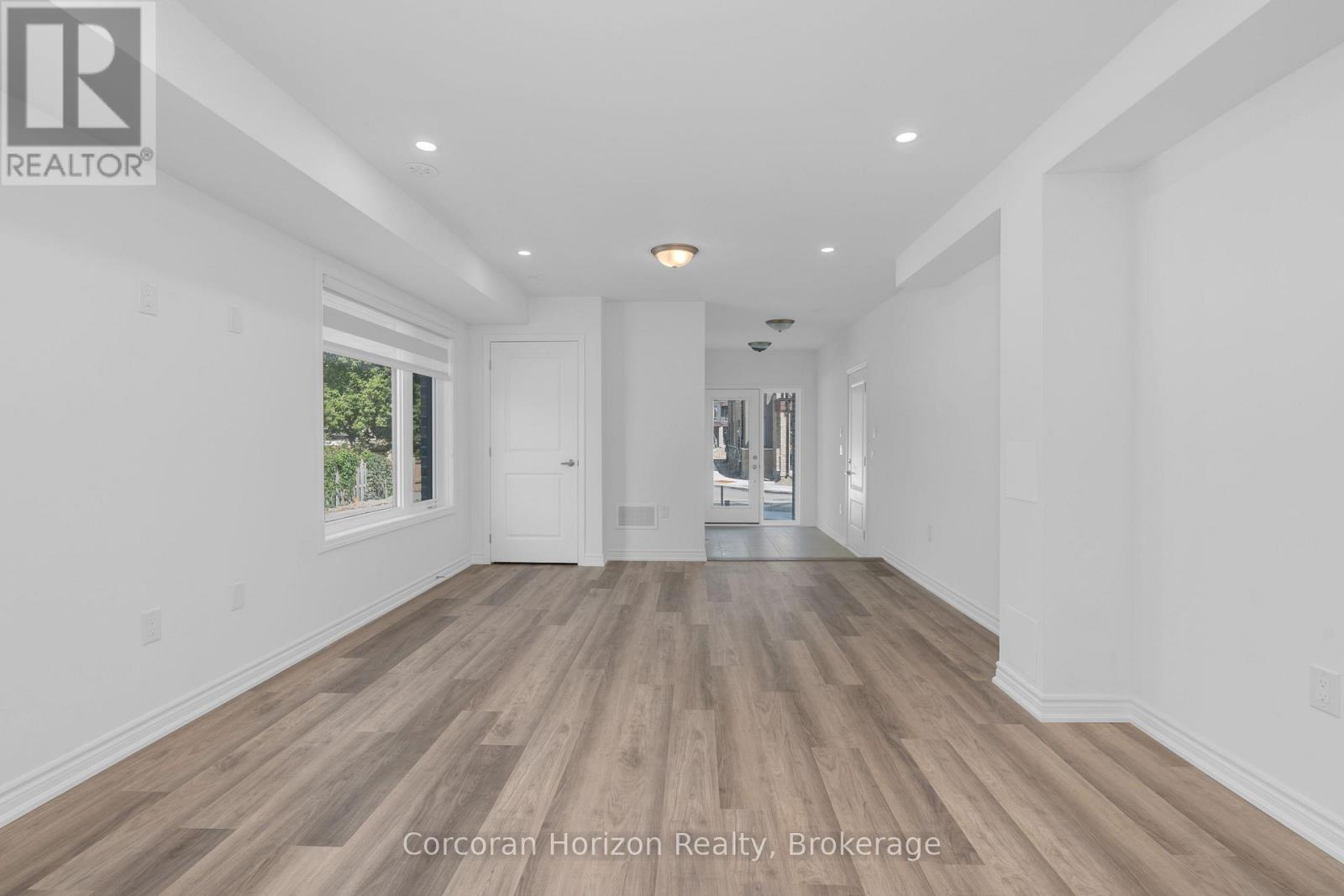 51 Wyn Wood Lane, Orillia, Ontario  L3V 8P7 - Photo 18 - S13549924