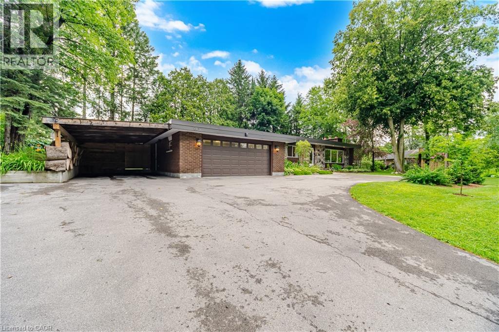 915 Governor's Road, Dundas, Ontario  L9H 5E3 - Photo 2 - 40846627