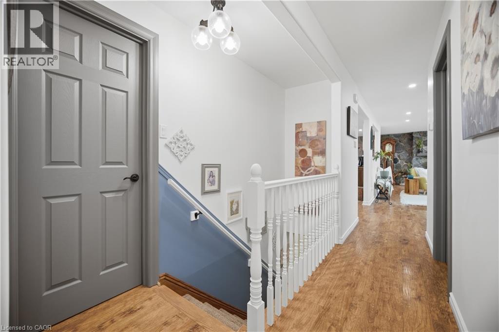 915 Governor's Road, Dundas, Ontario  L9H 5E3 - Photo 29 - 40846627