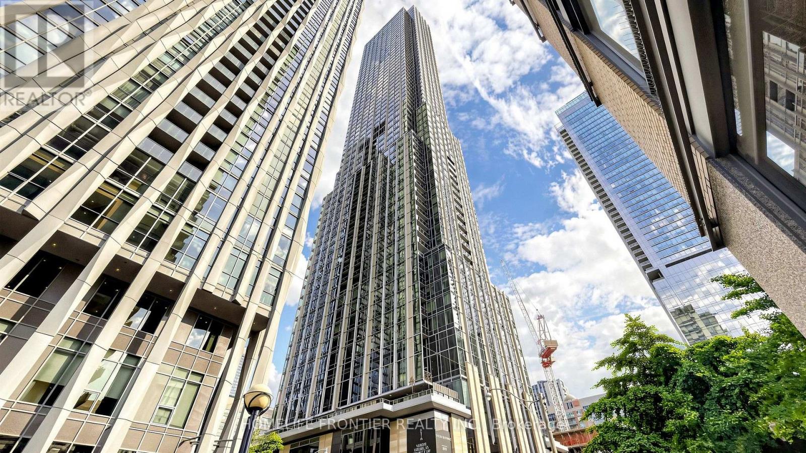 LPH6401 - 11 YORKVILLE AVENUE, Toronto (Annex)