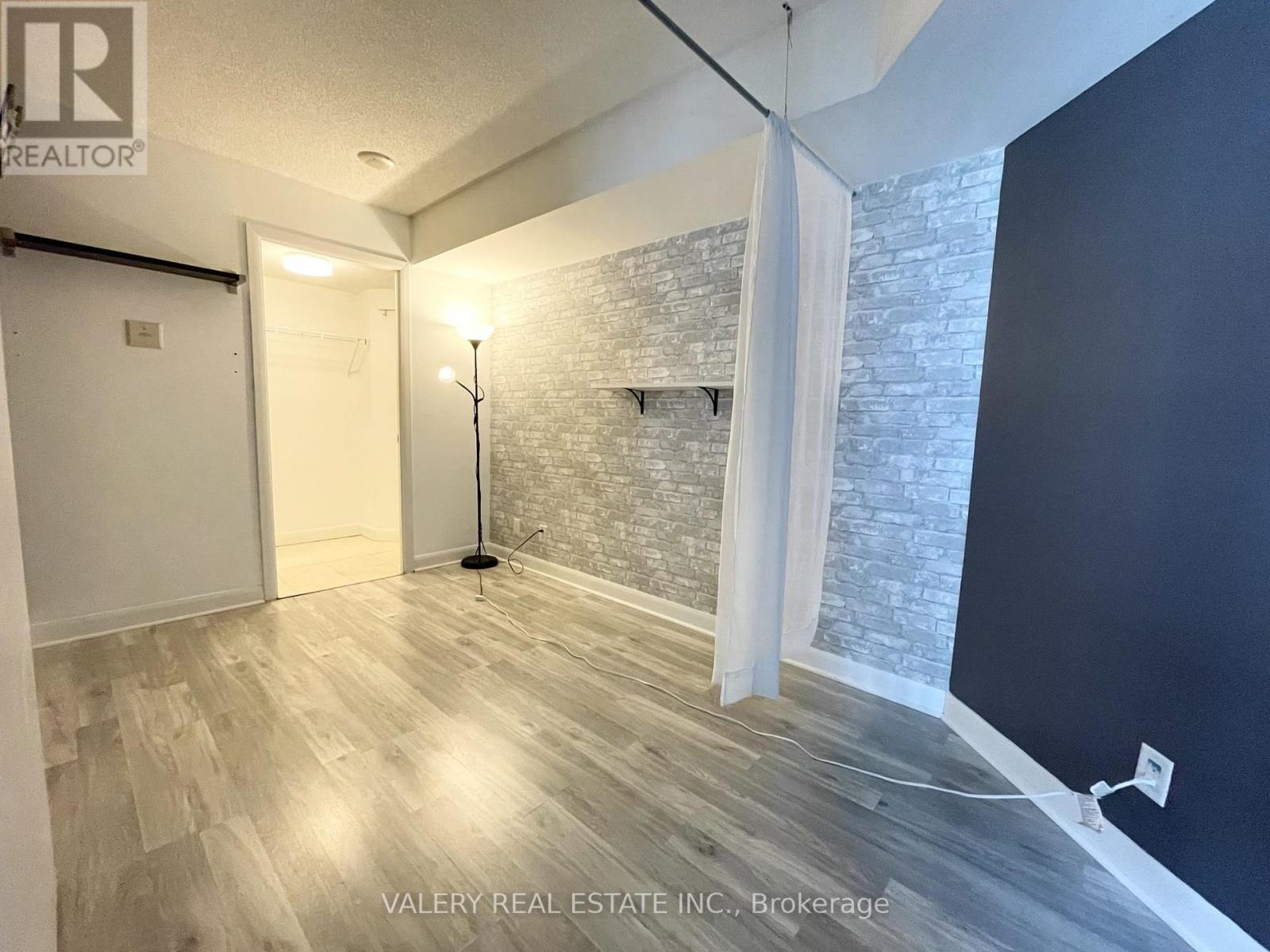 811 - 600 Fleet Street, Toronto, Ontario  M5V 1B7 - Photo 3 - C13549890