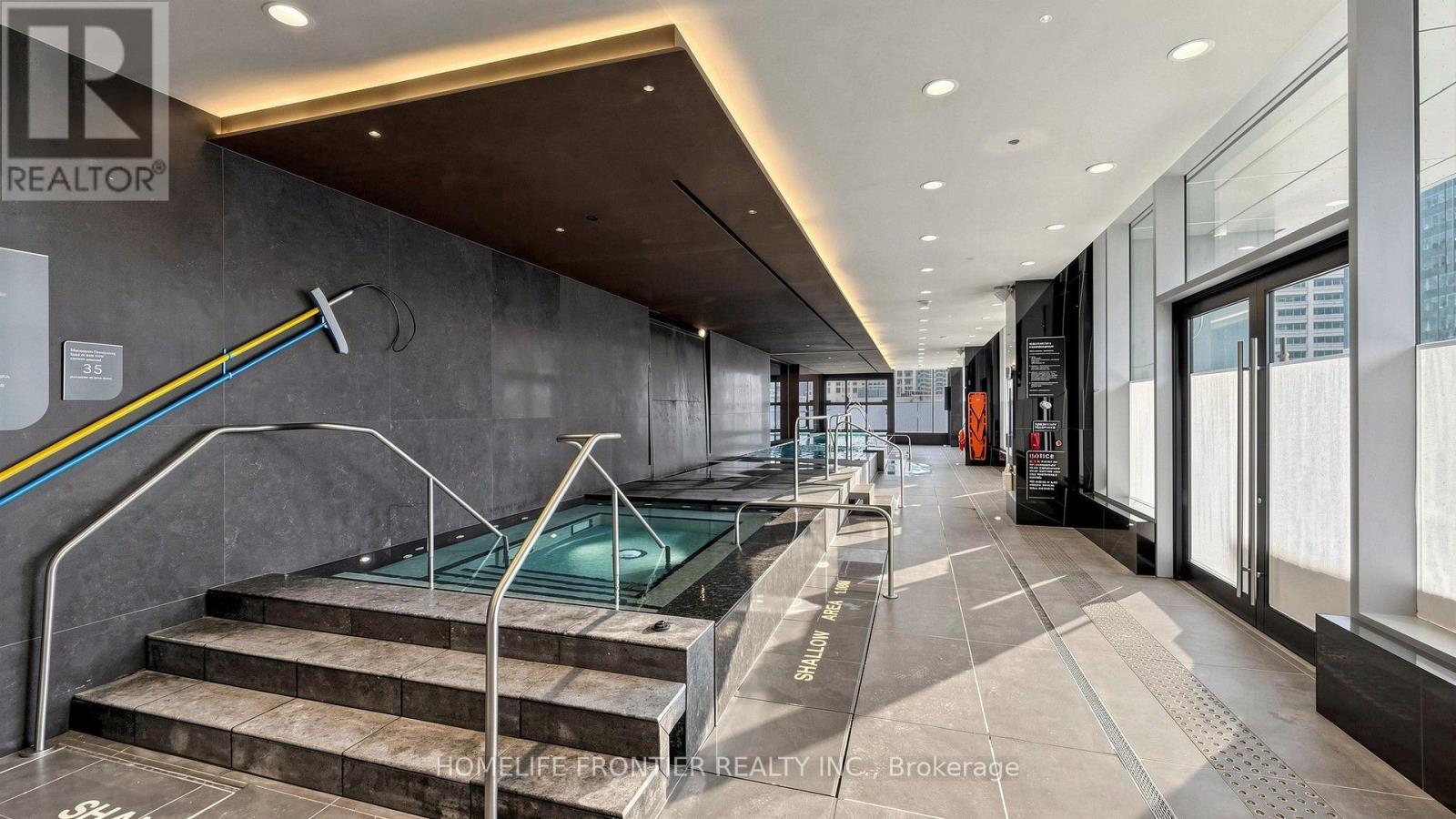 Lph6401 - 11 Yorkville Avenue, Toronto, Ontario  M4W 0B7 - Photo 23 - C13549996