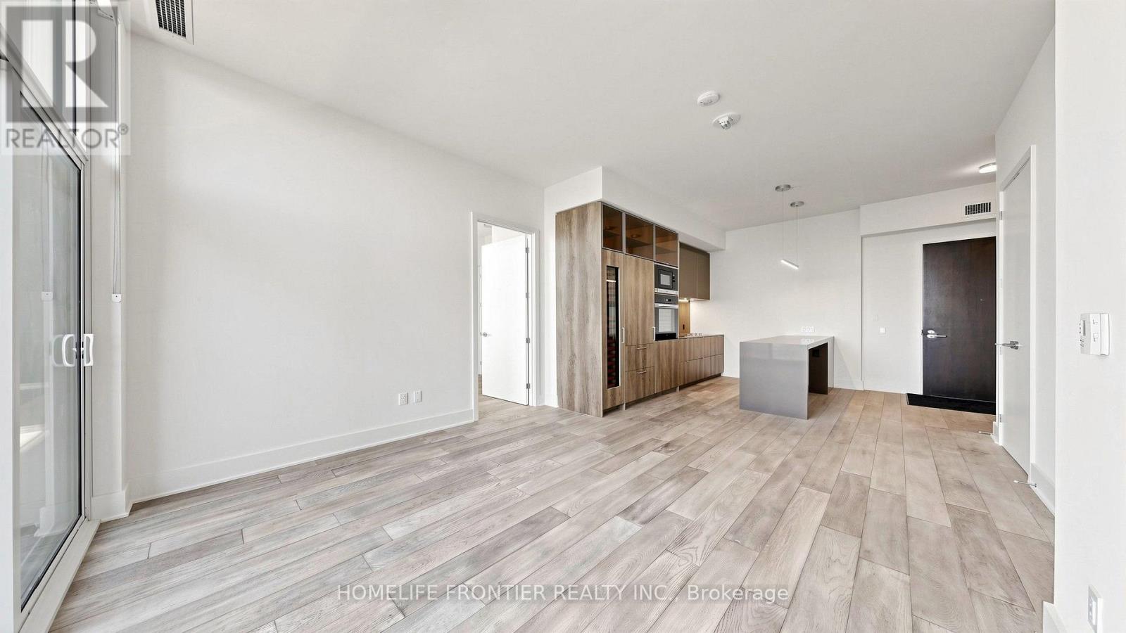 Lph6401 - 11 Yorkville Avenue, Toronto, Ontario  M4W 0B7 - Photo 4 - C13549996