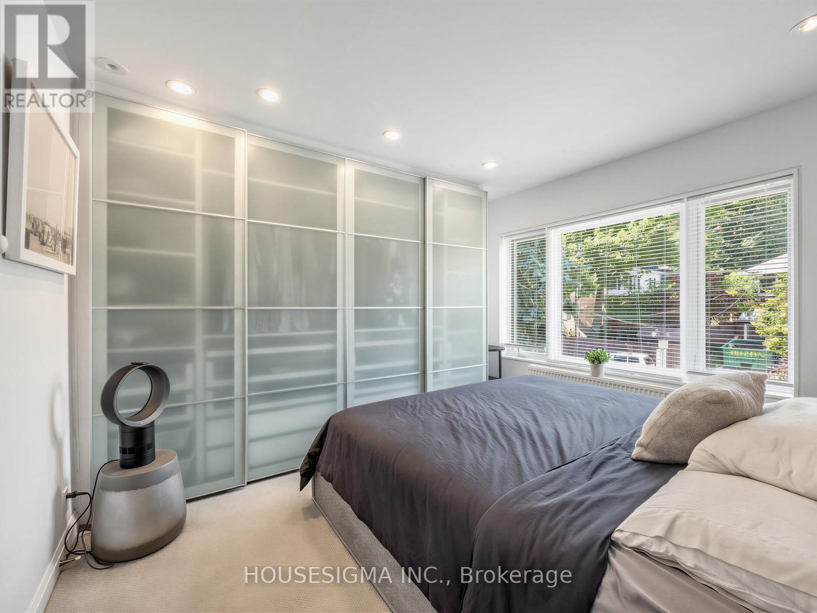 19 Parklea Drive, Toronto, Ontario  M4G 2J5 - Photo 19 - C13550020