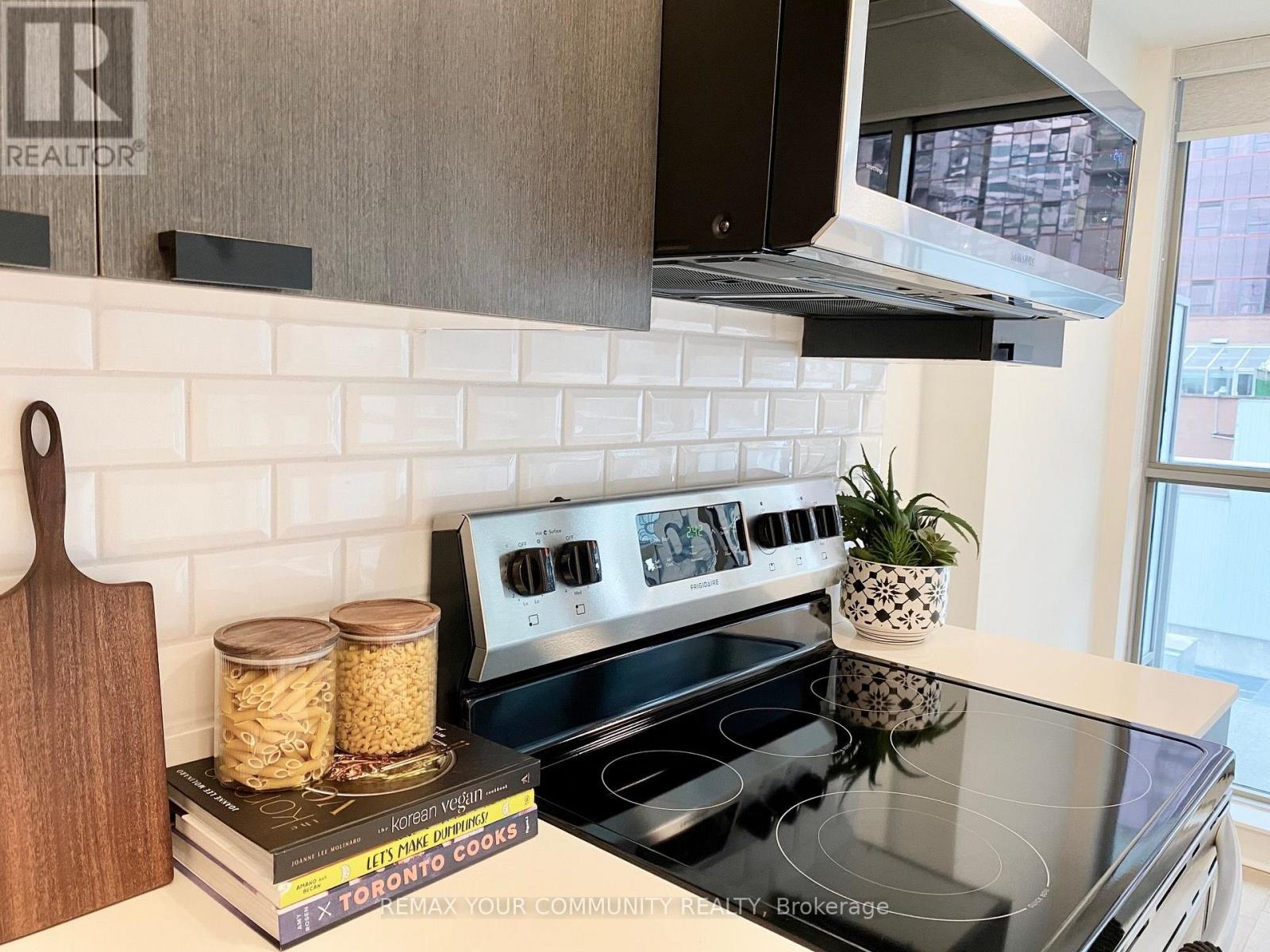 402 - 375 King Street W, Toronto, Ontario  M5V 1K5 - Photo 6 - C13550176
