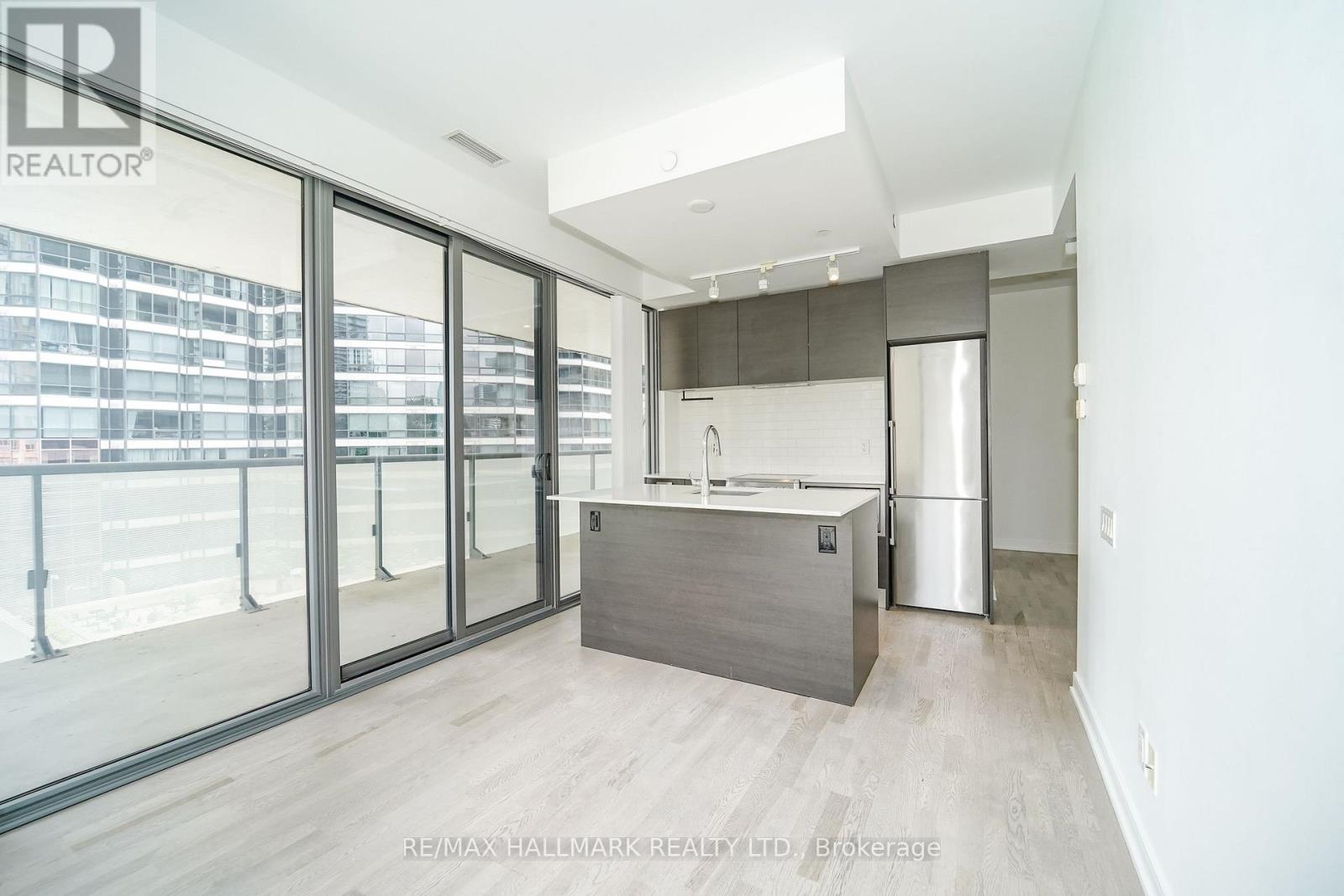622 - 57 St Joseph Street, Toronto, Ontario  M5S 0C5 - Photo 3 - C13550178