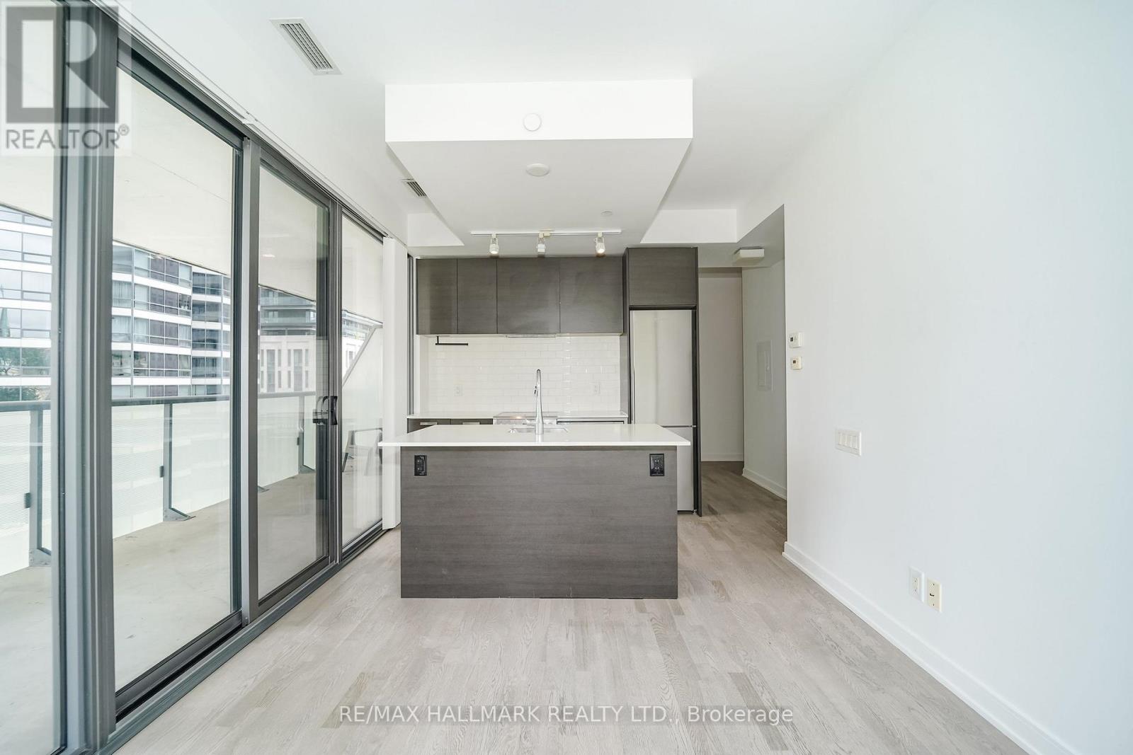 622 - 57 St Joseph Street, Toronto, Ontario  M5S 0C5 - Photo 4 - C13550178