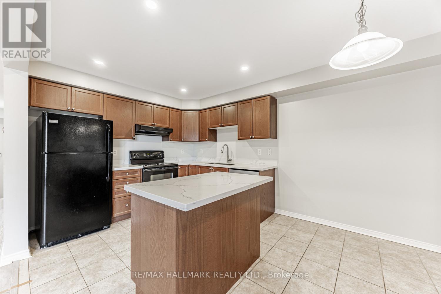 6 Dollery Gate, Ajax, Ontario L1T 0G7 - Photo 10 - E13550090