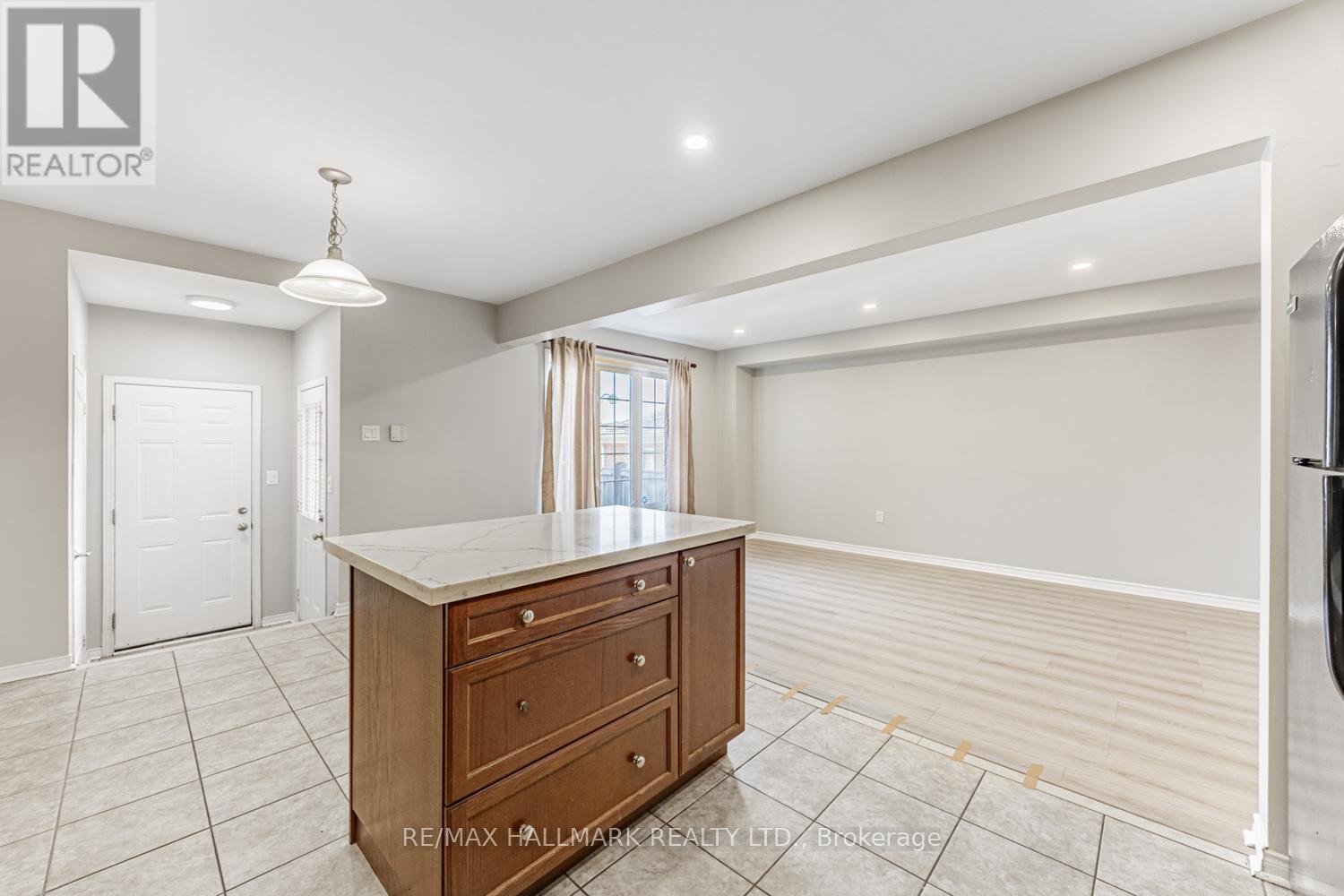 6 Dollery Gate, Ajax, Ontario L1T 0G7 - Photo 13 - E13550090