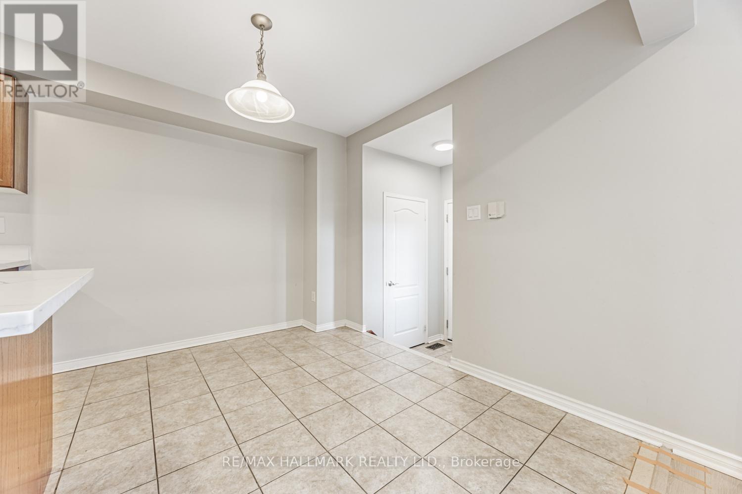 6 Dollery Gate, Ajax, Ontario L1T 0G7 - Photo 15 - E13550090