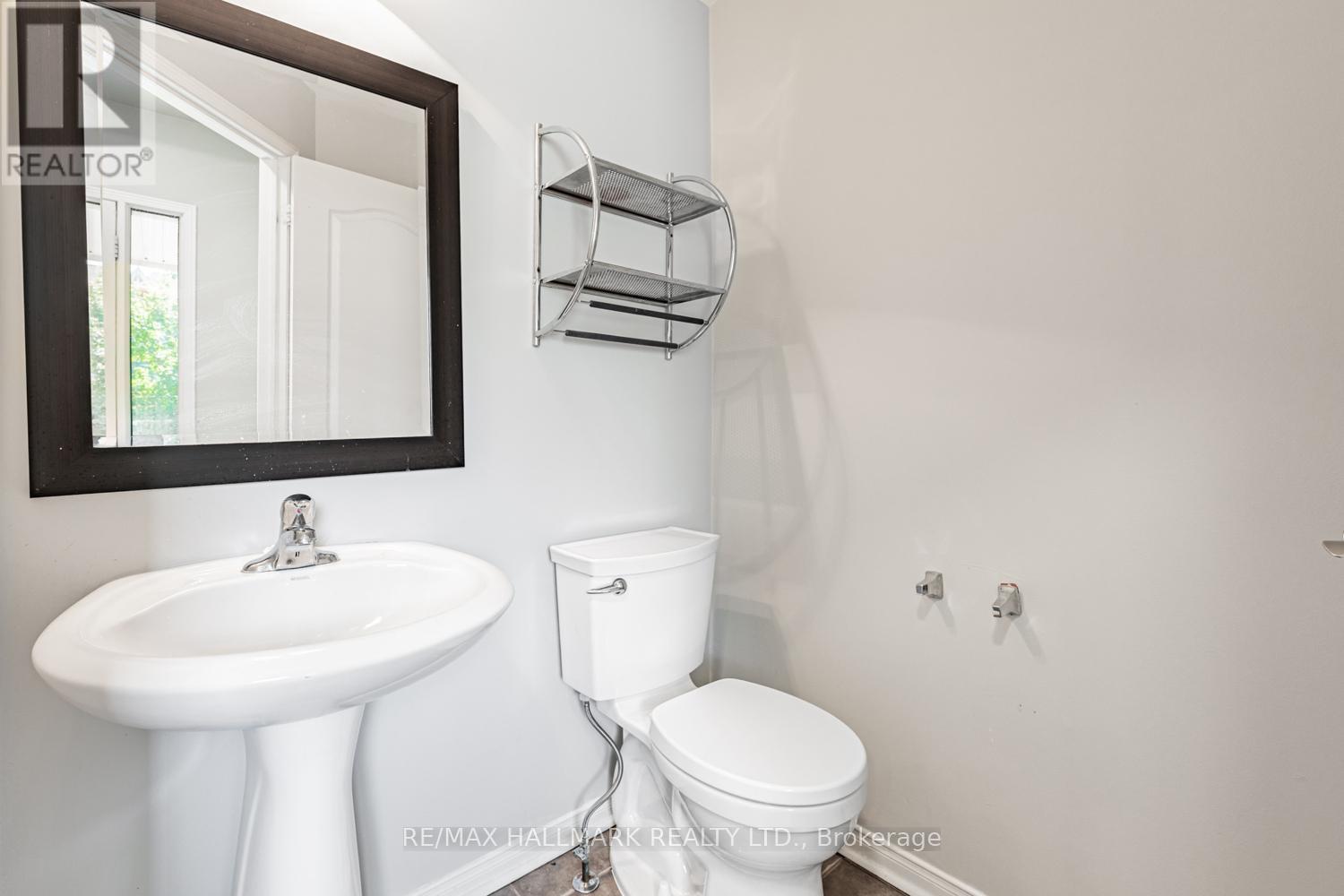 6 Dollery Gate, Ajax, Ontario L1T 0G7 - Photo 16 - E13550090