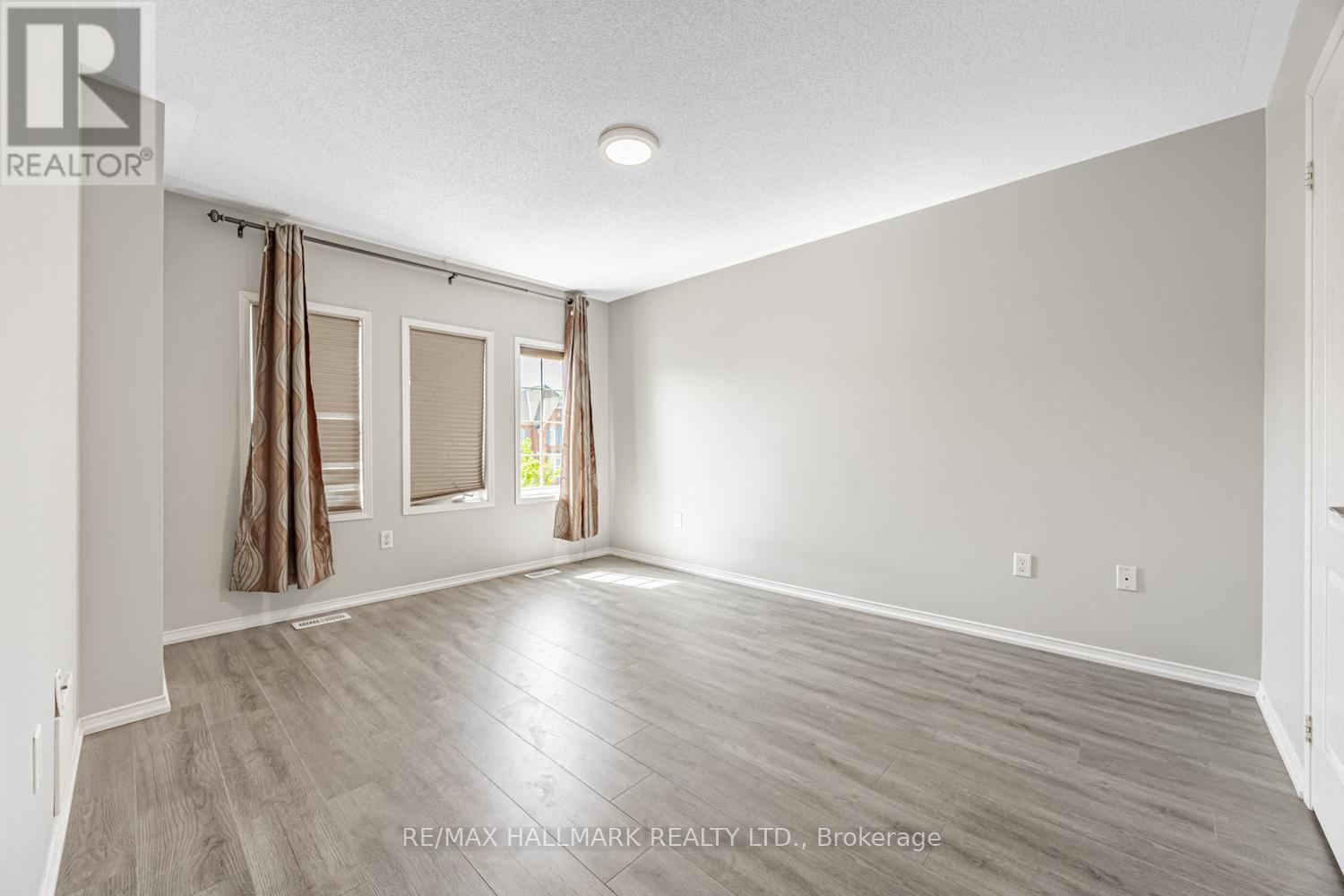 6 Dollery Gate, Ajax, Ontario L1T 0G7 - Photo 18 - E13550090