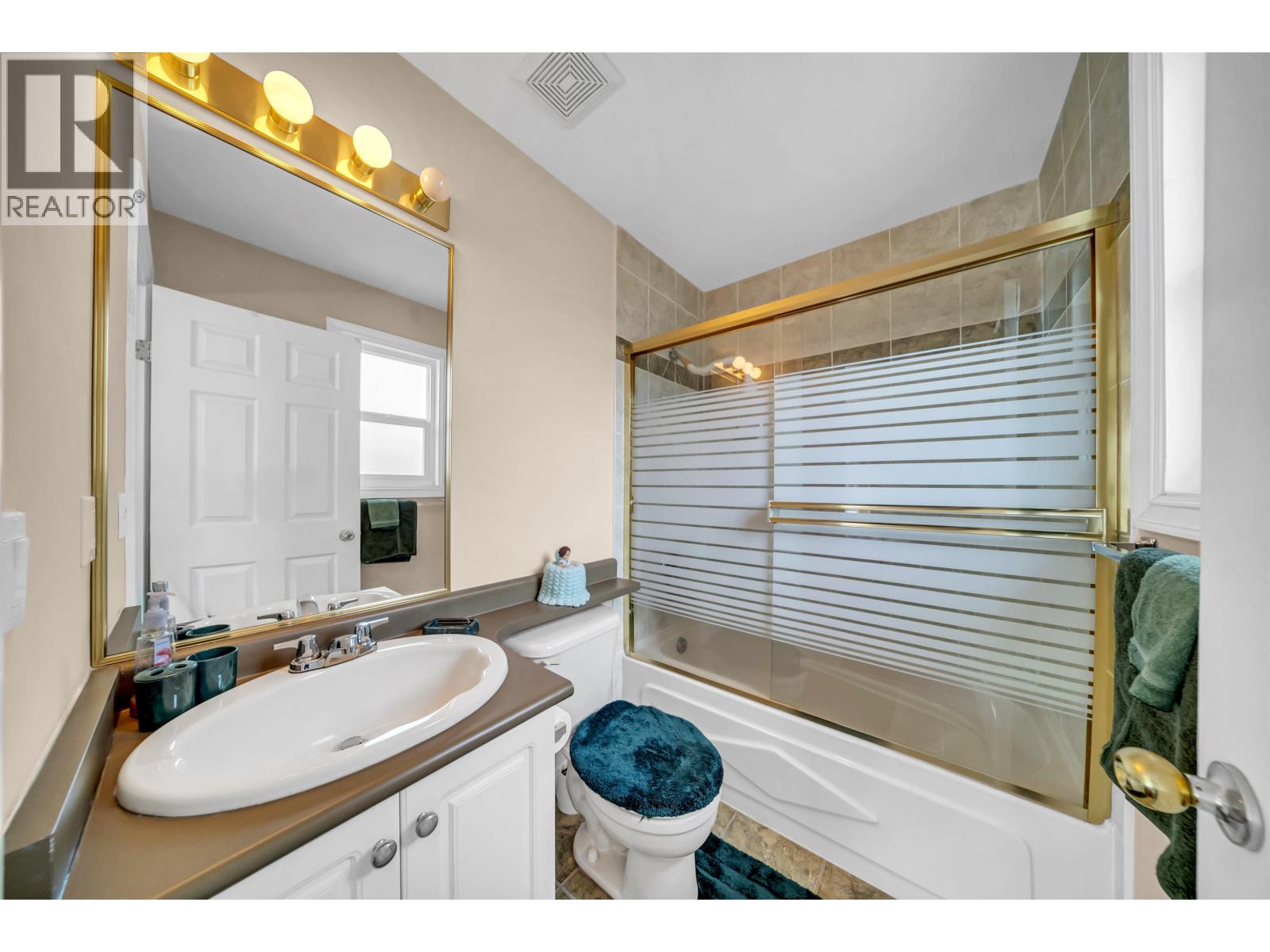 4049 Curle Avenue, Burnaby, British Columbia  V5G 2Z2 - Photo 32 - R3143331