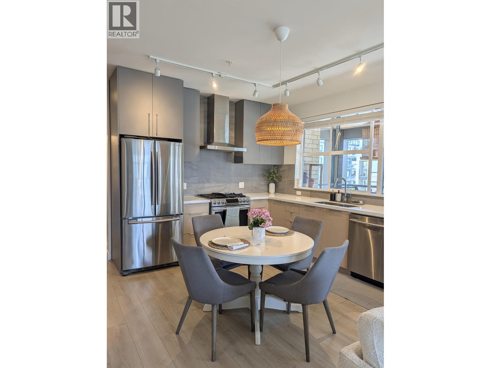 409 603 Regan Avenue, Coquitlam, British Columbia V3J 0K2 - Photo 3 - R3145013