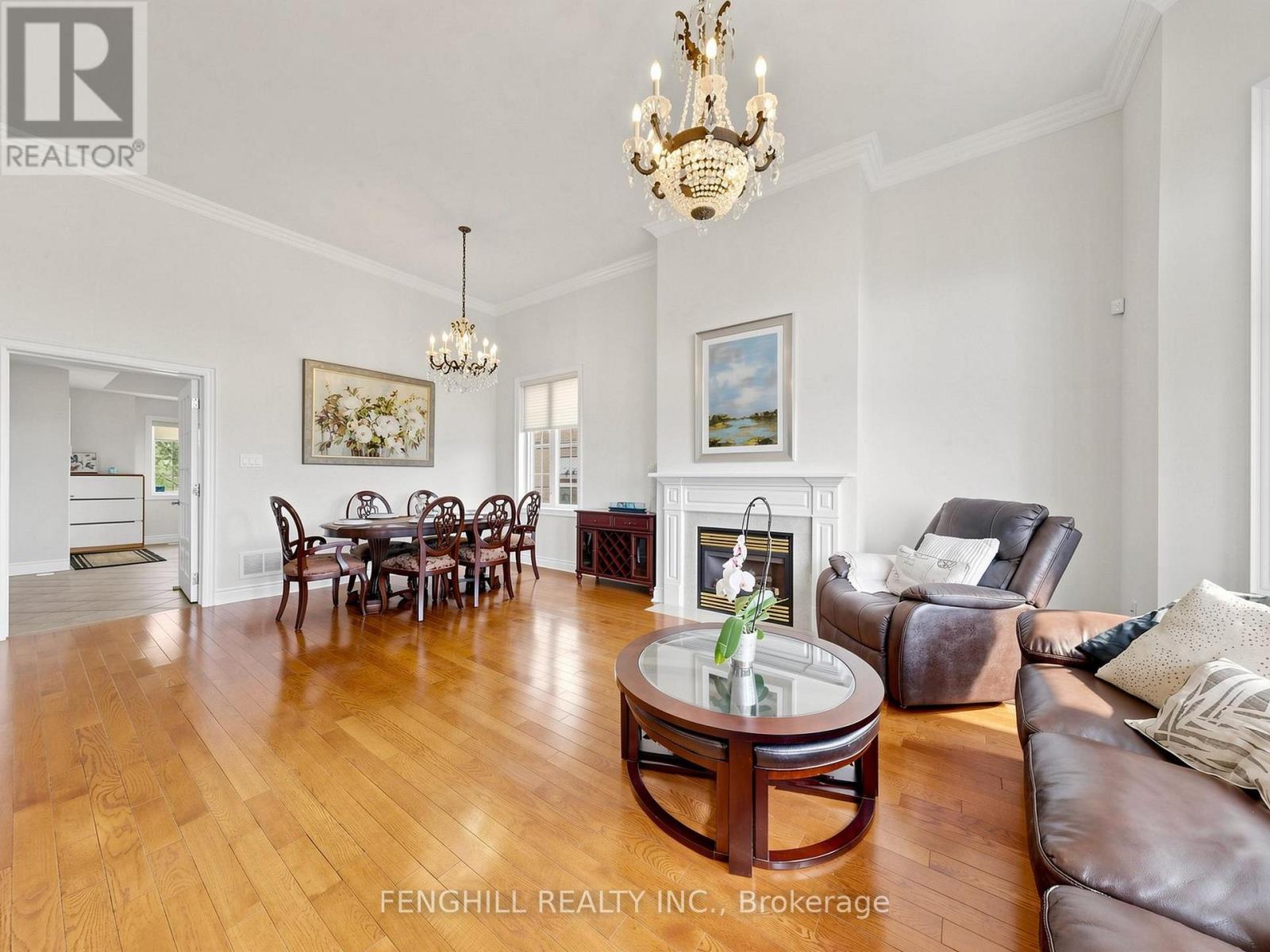 106 Legends Way, Markham, Ontario  L3R 5Z9 - Photo 2 - N13549882