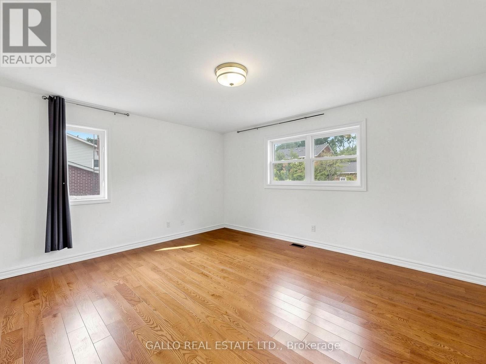 32 Elmvale Boulevard, Whitchurch-Stouffville, Ontario  L4A 2Y3 - Photo 10 - N13550158