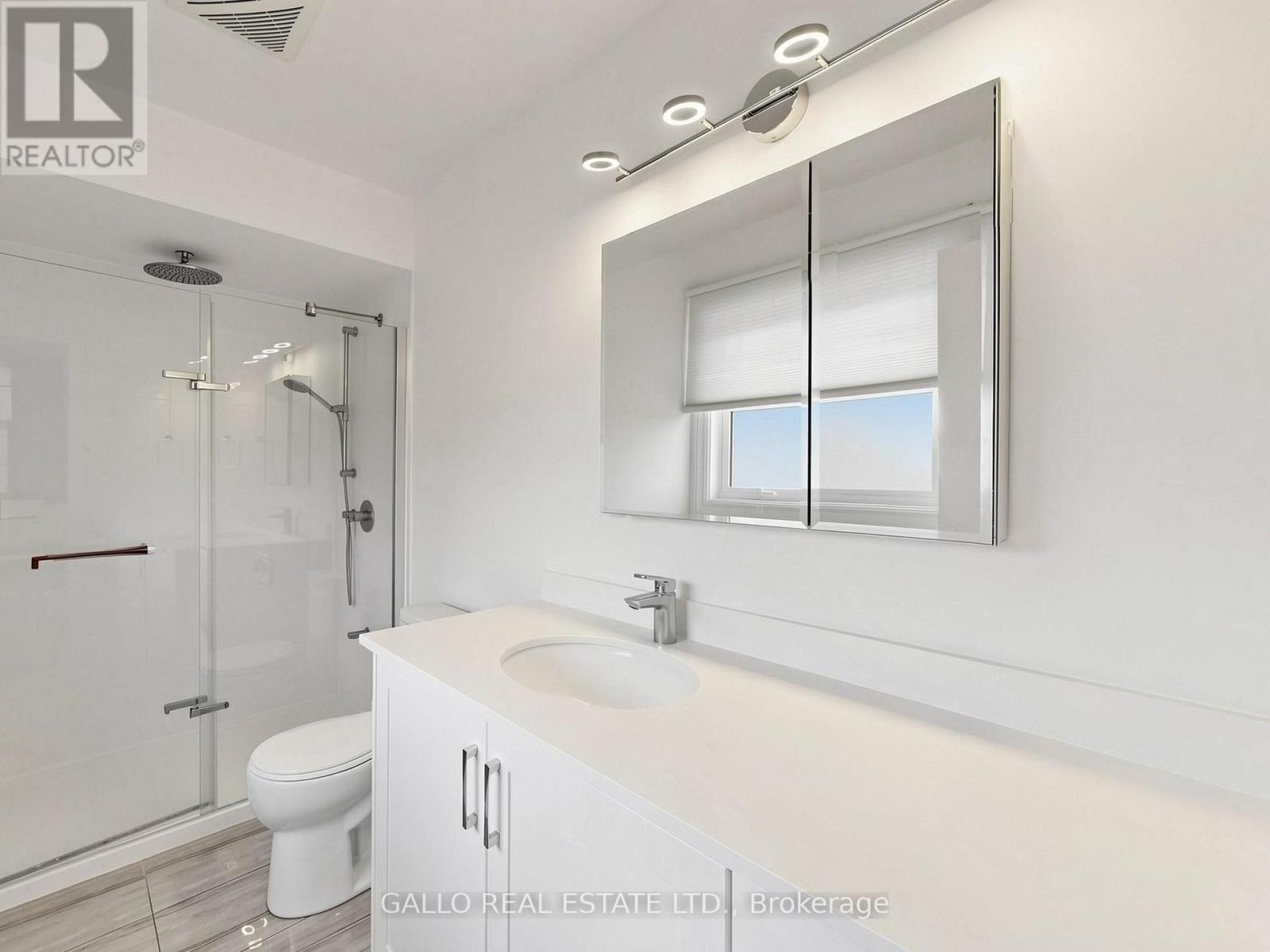 32 Elmvale Boulevard, Whitchurch-Stouffville, Ontario  L4A 2Y3 - Photo 12 - N13550158