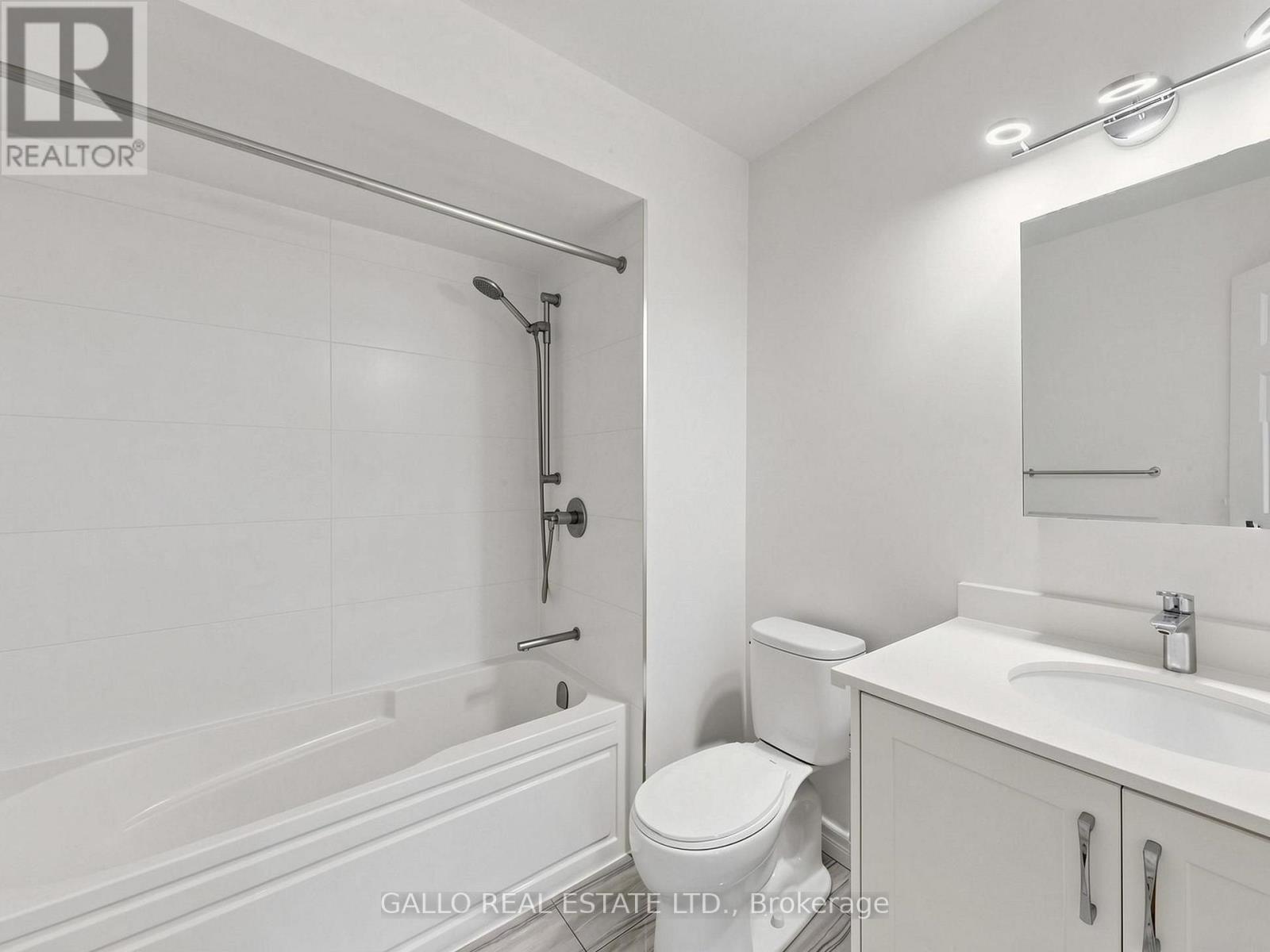 32 Elmvale Boulevard, Whitchurch-Stouffville, Ontario  L4A 2Y3 - Photo 16 - N13550158