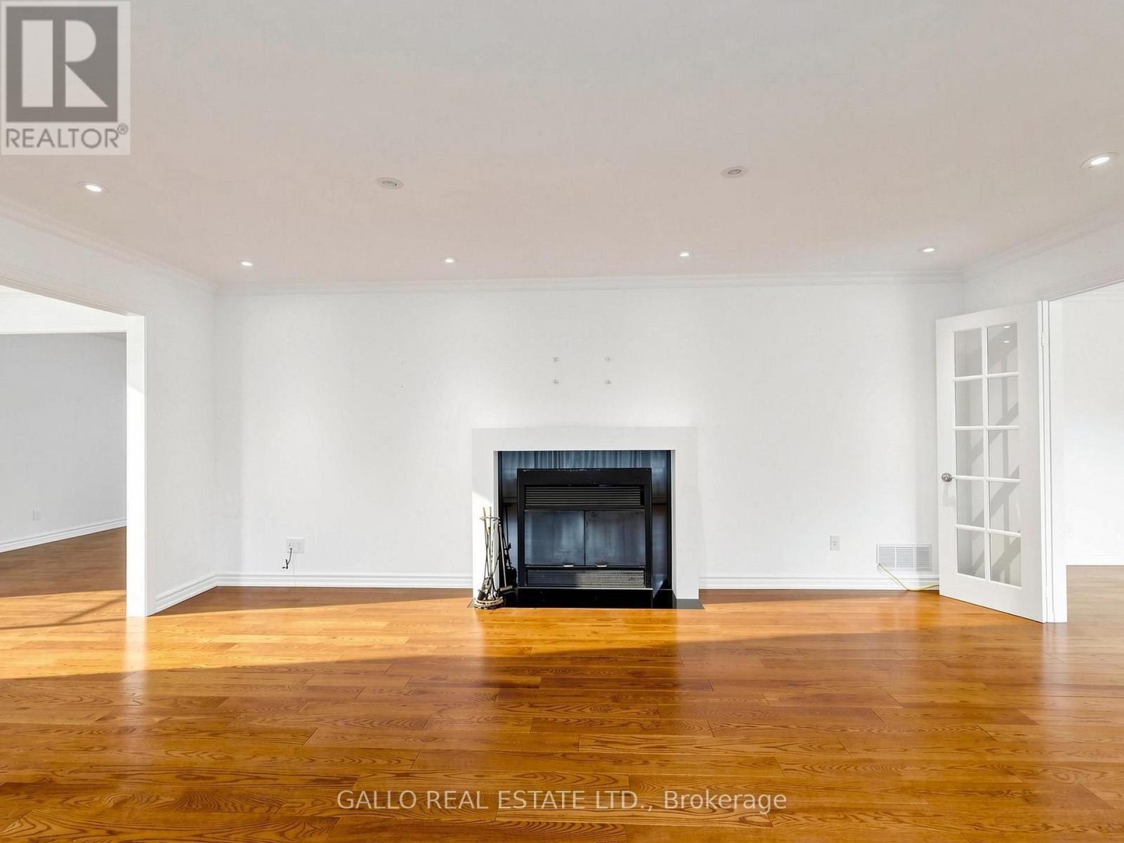 32 Elmvale Boulevard, Whitchurch-Stouffville, Ontario  L4A 2Y3 - Photo 6 - N13550158
