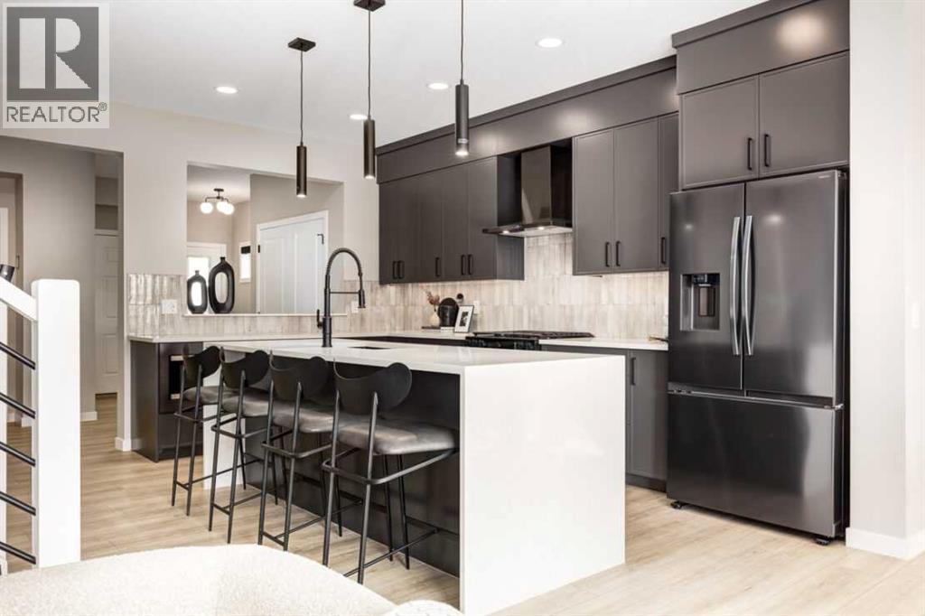 181 Rangeview Path SE, Calgary, Alberta  T3S 0W3 - Photo 2 - A2321299