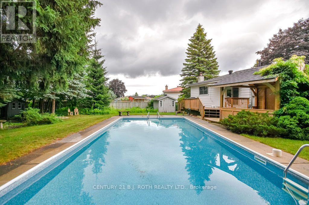 1037 Glen Eagles Crescent, Midland, Ontario  L4R 2R2 - Photo 48 - S13549938