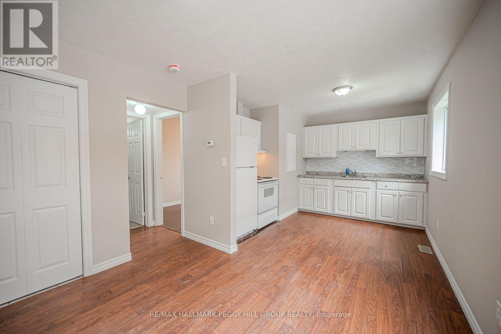 Main - 88 Wyandotte Street, Orillia, Ontario  L3V 5N1 - Photo 3 - S13550002