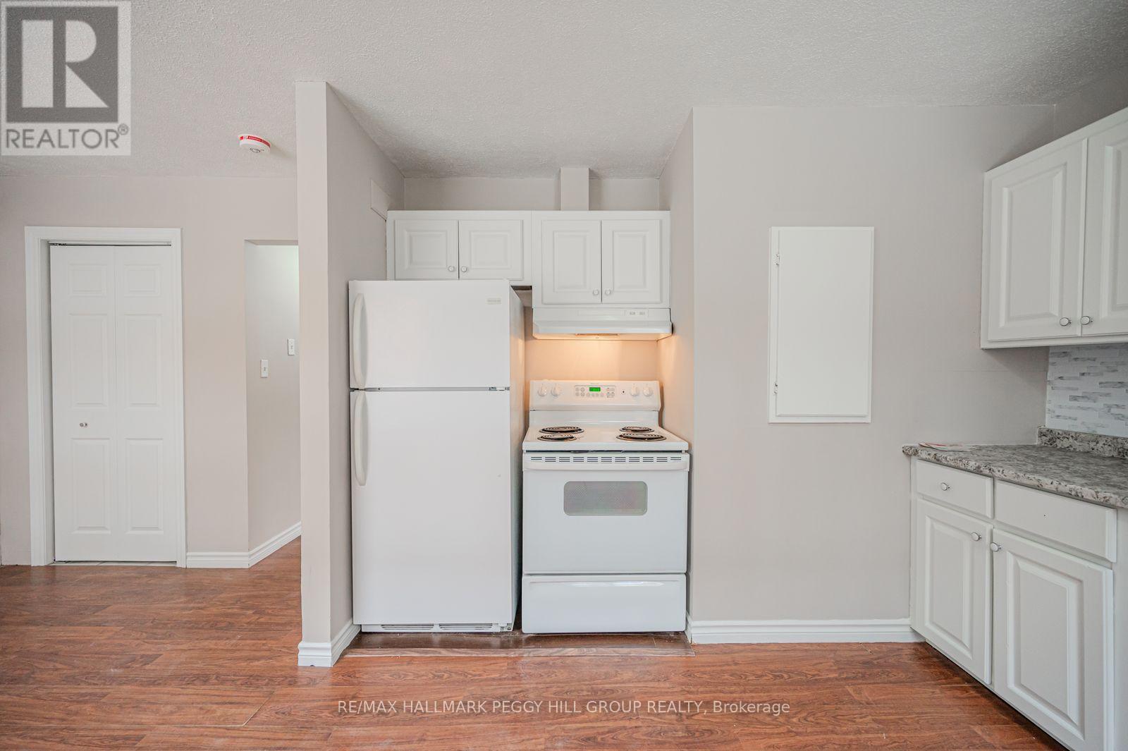 Main - 88 Wyandotte Street, Orillia, Ontario  L3V 5N1 - Photo 5 - S13550002