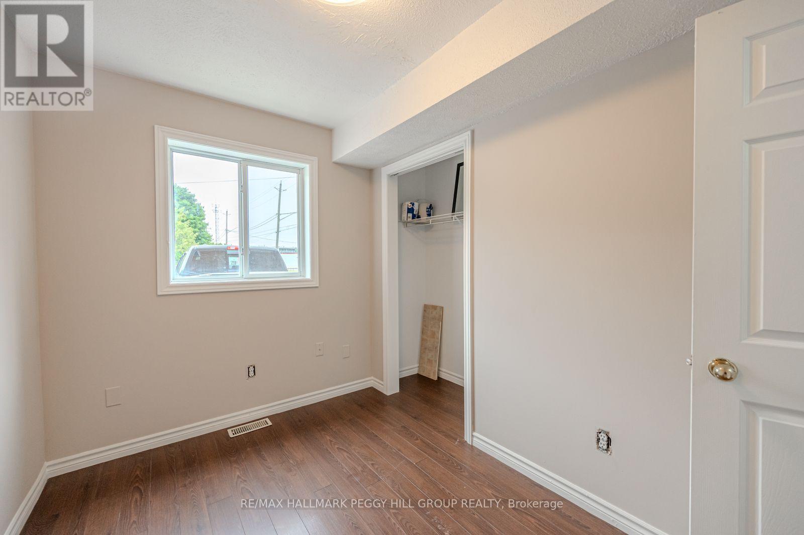 Main - 88 Wyandotte Street, Orillia, Ontario  L3V 5N1 - Photo 7 - S13550002