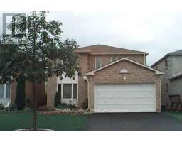 9 HAWKWAY COURT, Brampton, Ontario