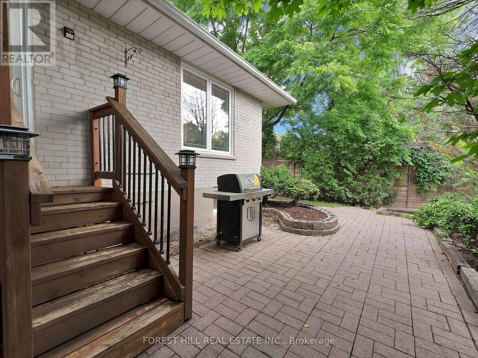 2744 Truscott Drive, Mississauga, Ontario  L5J 2B7 - Photo 27 - W13550014