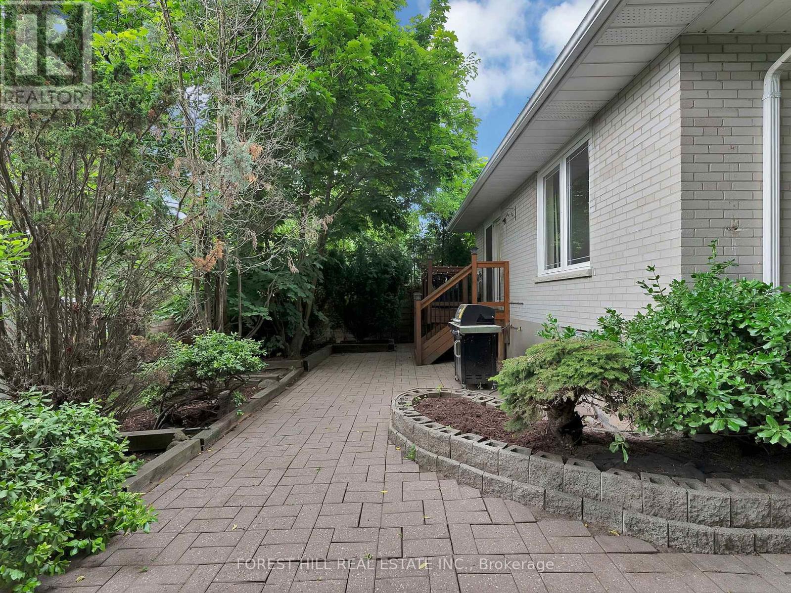 2744 Truscott Drive, Mississauga, Ontario  L5J 2B7 - Photo 28 - W13550014