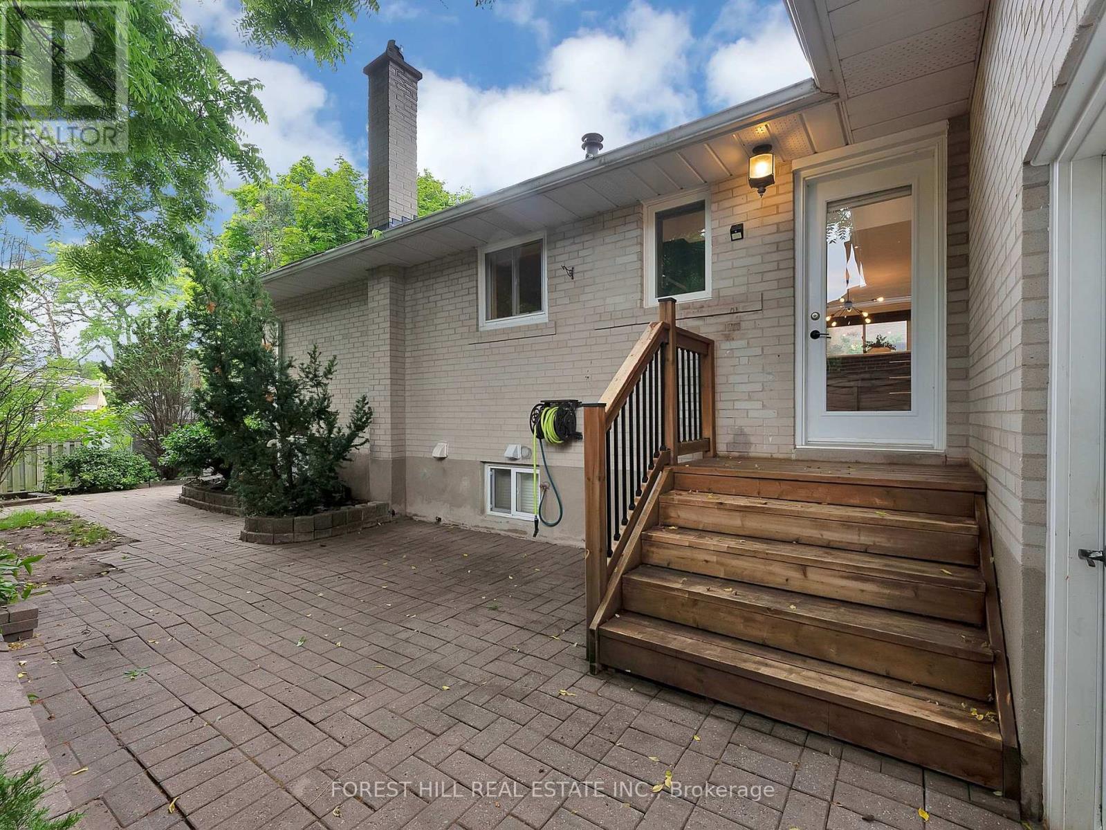 2744 Truscott Drive, Mississauga, Ontario  L5J 2B7 - Photo 29 - W13550014