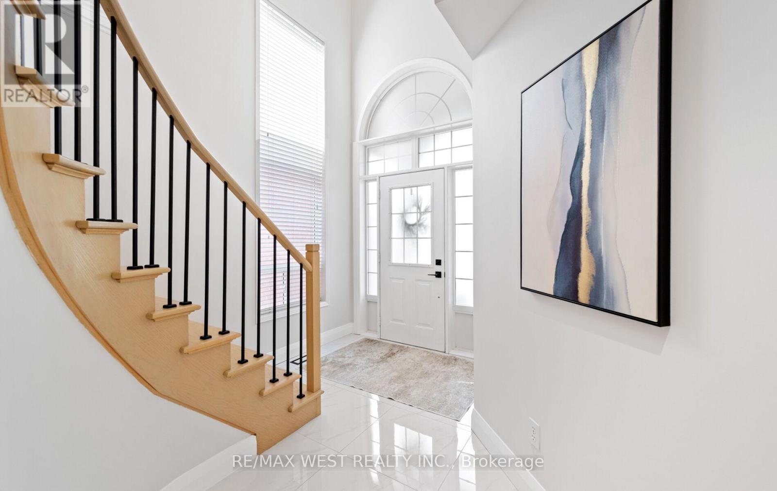 11 Beehive Drive, Caledon, Ontario  L7E 2V4 - Photo 10 - W13550032