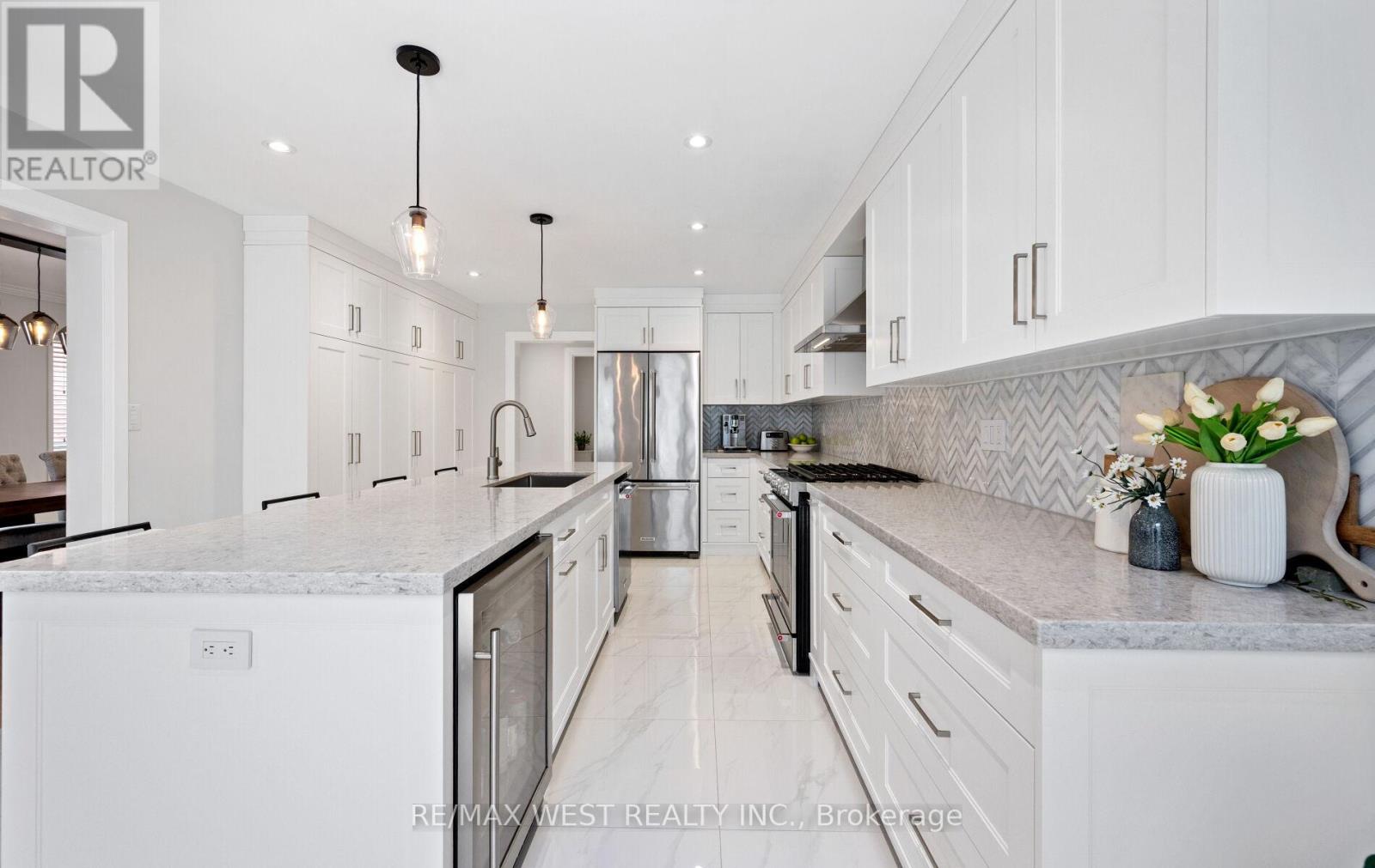 11 Beehive Drive, Caledon, Ontario  L7E 2V4 - Photo 15 - W13550032