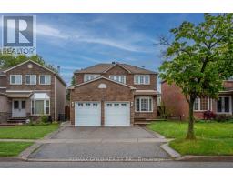 71 RAVENSWOOD DRIVE, Brampton, Ontario