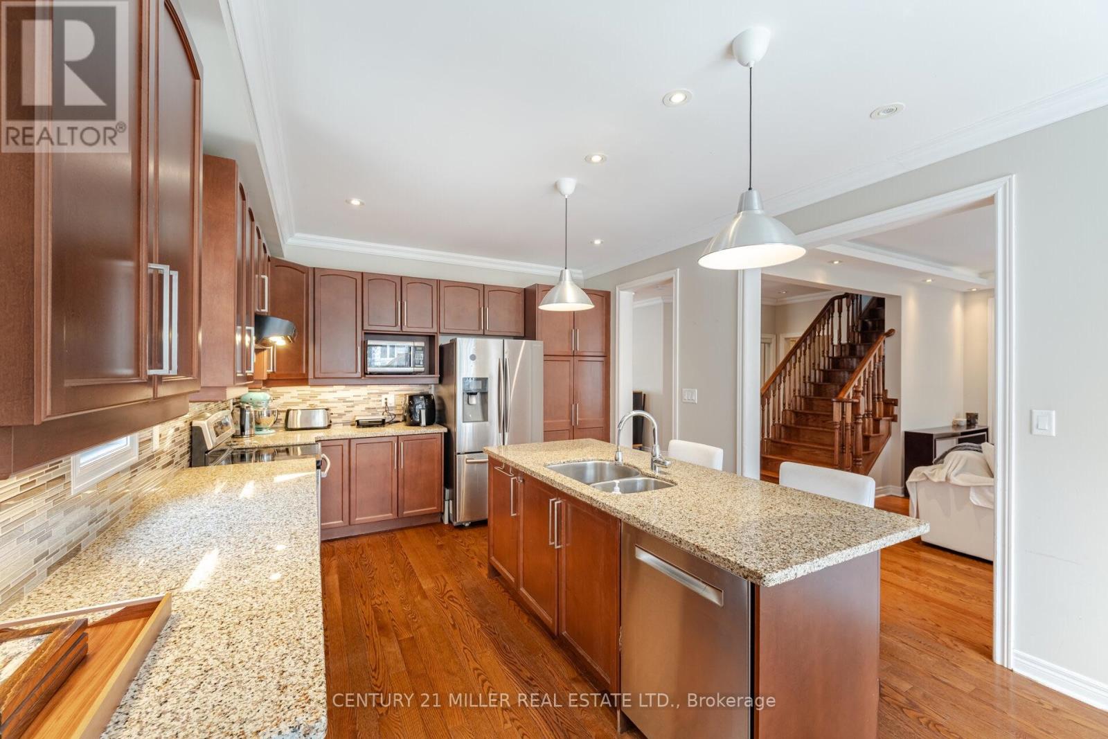 2098 Wildfel Way, Oakville, Ontario  L6M 0E2 - Photo 13 - W13550124