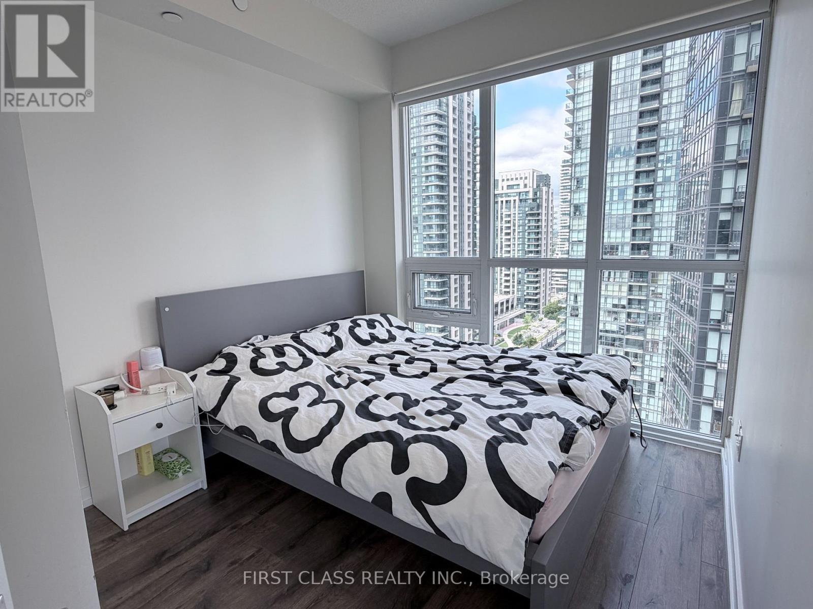 1805 - 4011 Brickstone Mews, Mississauga, Ontario  L5B 0J7 - Photo 11 - W13550138