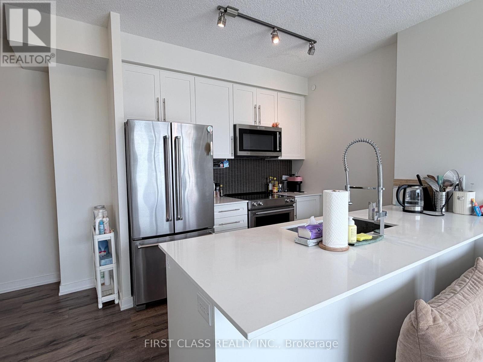 1805 - 4011 Brickstone Mews, Mississauga, Ontario  L5B 0J7 - Photo 4 - W13550138